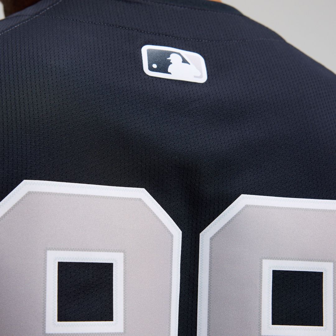 New York Yankees Aaron Judge Nike Alternate Limited Jersey - Navy