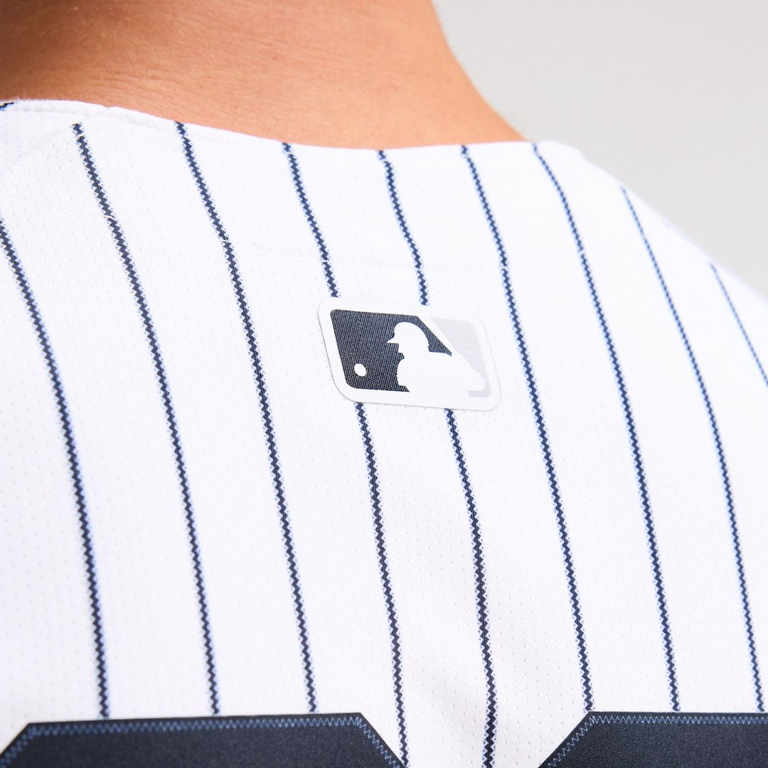 New York Yankees Aaron Judge Nike Alternate Limited Jersey - Navy