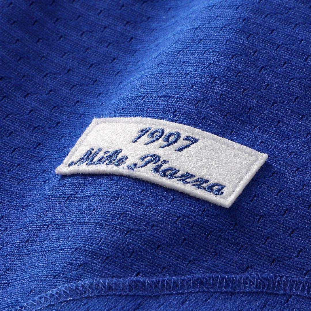 Los Angeles Dodgers Mike Piazza Mitchell & Ness Cooperstown Mesh Batting Practice Button-Up Jersey - Royal